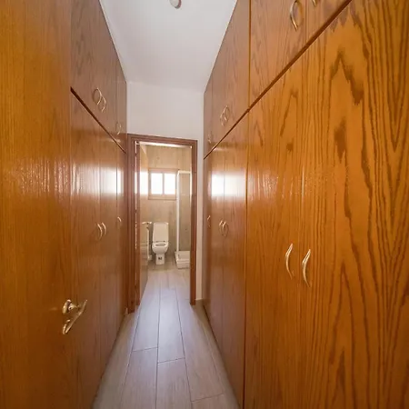 Blue Pearl - 6 Bedroom *