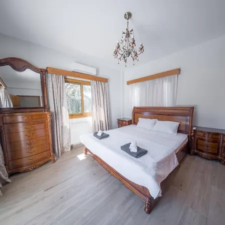 Villa Blue Pearl - 6 Bedroom