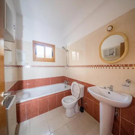 Blue Pearl - 6 Bedroom Villa Pyla